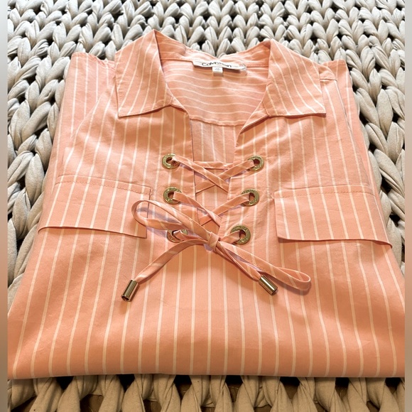 *SOLD* Calvin Klein Blouse - Picture 2 of 5